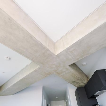 Hilltop Serviced Apartments - Deansgate マンチェスター エクステリア 写真