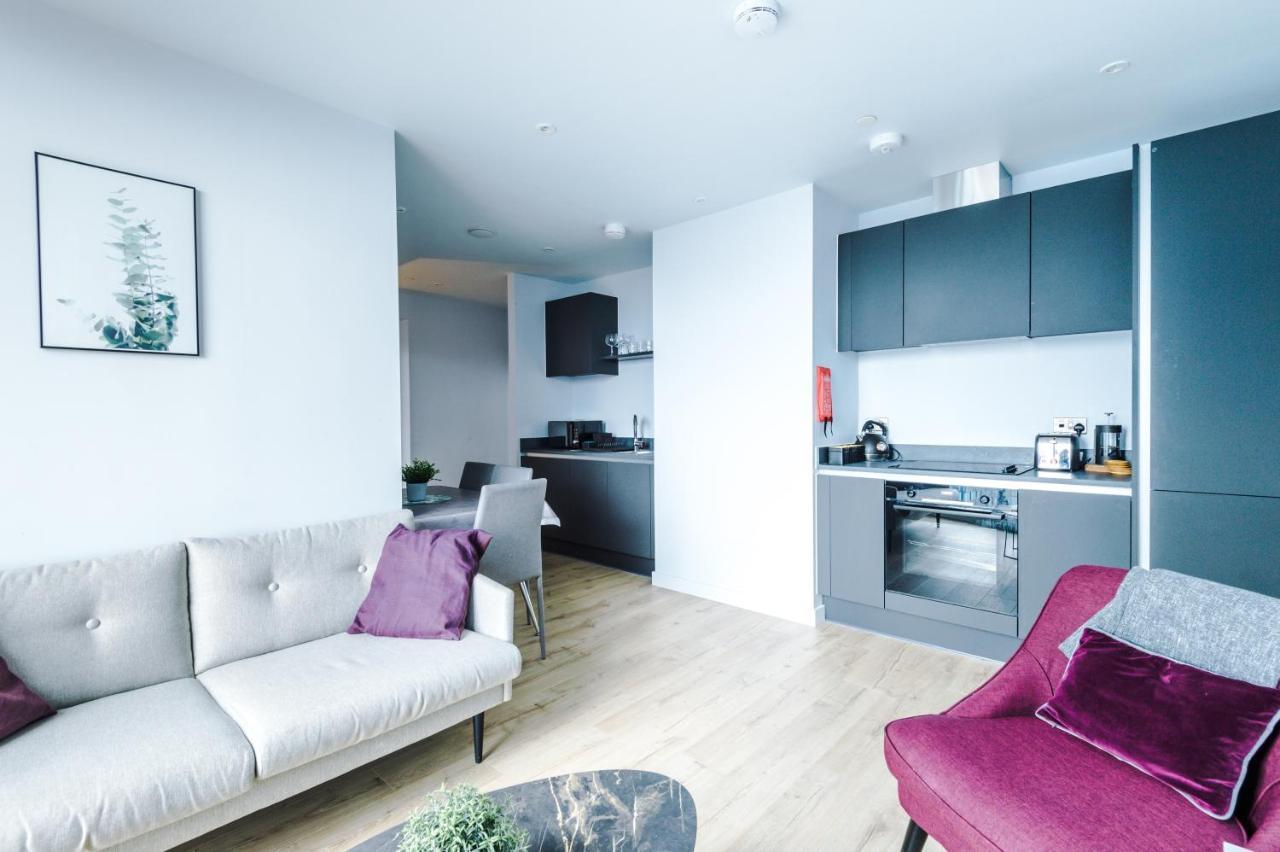 Hilltop Serviced Apartments - Deansgate マンチェスター エクステリア 写真