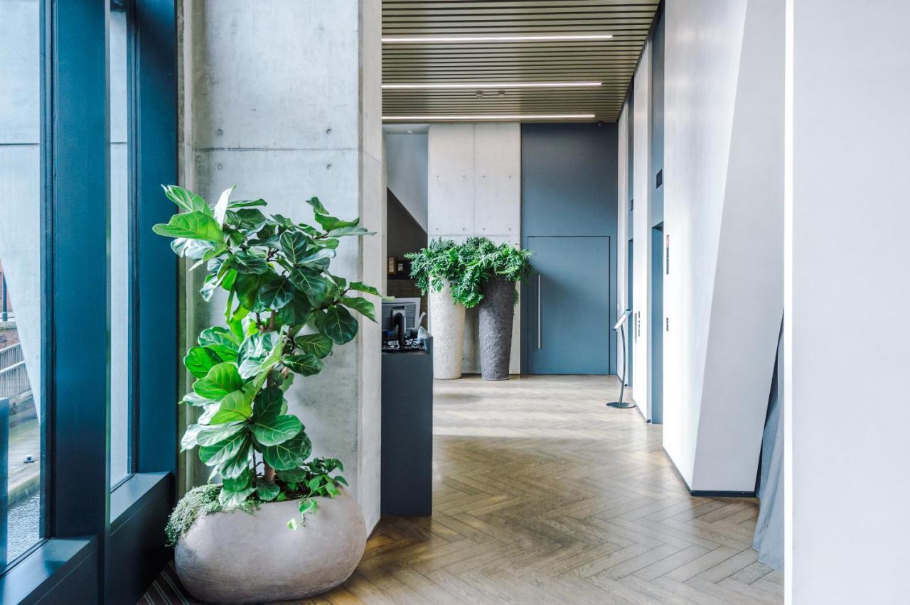 Hilltop Serviced Apartments - Deansgate マンチェスター エクステリア 写真